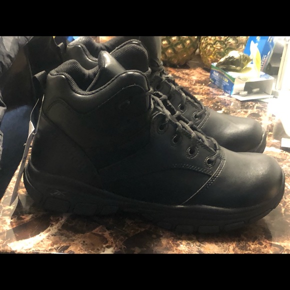 Reebok Shoes Reebok Tarade Maxtrax Mens Black Leather Hi Top Slip